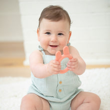 Charger l'image dans la galerie, HOCHET DE DENTITION “ LAPIN”