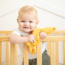 Charger l'image dans la galerie, GIRAFE “TEETHER BUDDY ”