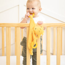 Charger l'image dans la galerie, GIRAFE “TEETHER BUDDY ”