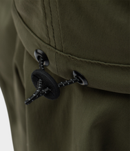 Load image into Gallery viewer, Ultralight Cape Sun Hat Green