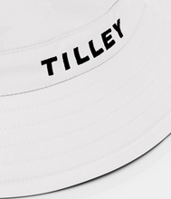 Load image into Gallery viewer, GOLF BUCKET HAT WHITE