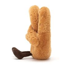 Charger l'image dans la galerie, JELLYCAT™ Amuseable Pretzel