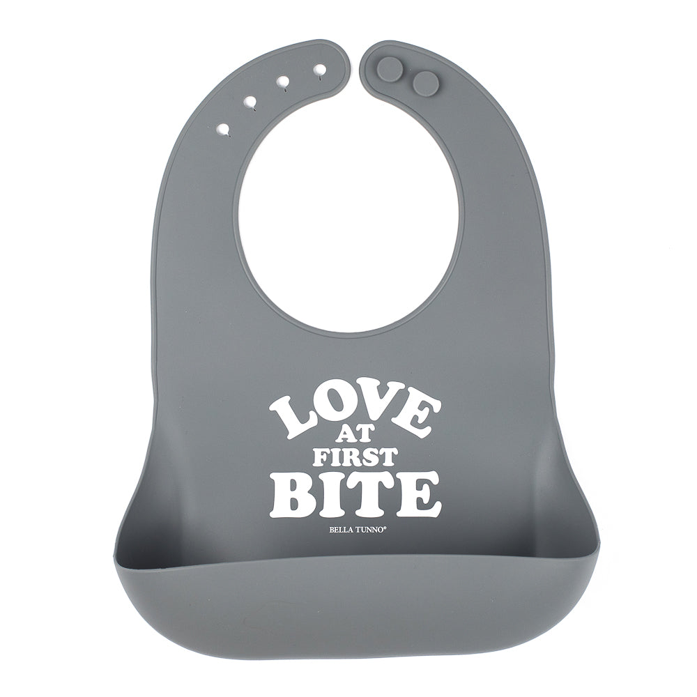 LOVE AT FIRST BITE WONDER BIB LOVE AT FIRST BITE WONDER BIB