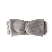 Load image into Gallery viewer, Take A Bow Headband