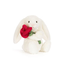 Charger l'image dans la galerie, JELLYCAT™ Cream Bunny with Rose