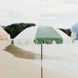 Le parasol week-end BASIL BANGS - Sage
