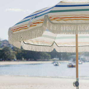 Premium Beach Umbrella – Daydreaming 